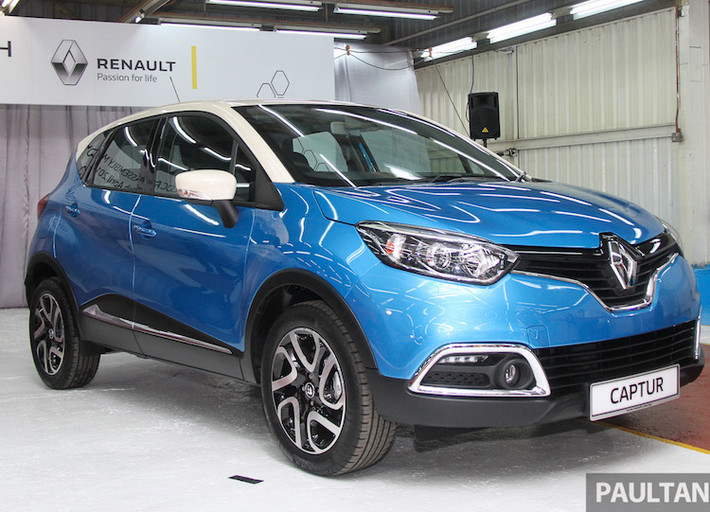 Tại thị trường Malaysia, phiên bản lắp ráp trong nước của Renault Captur có giá 109.000 Ringgit (tương đương 562 triệu đồng) - rẻ hơn phiên bản nhập nguyên chiếc trước đây 8200 ringgit (tương đương 42,3 triệu). Xe vẫn đi kèm chế độ bảo hành 5 năm không giới hạn km.
