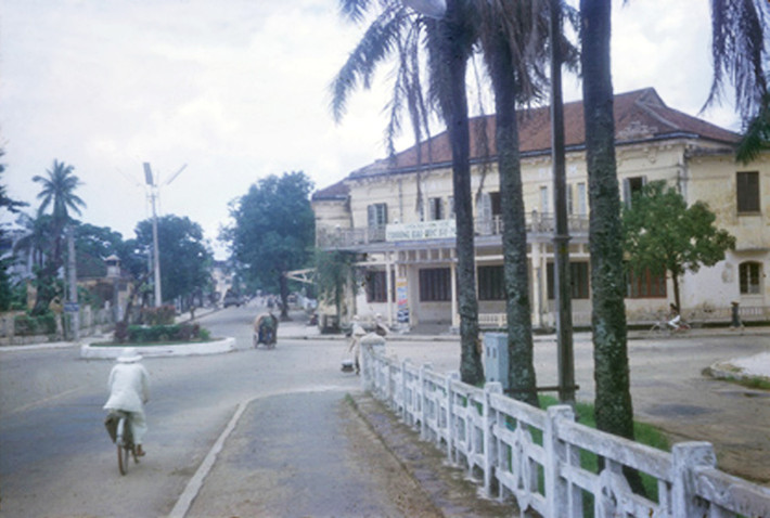 Đại học Sư phạm Huế.