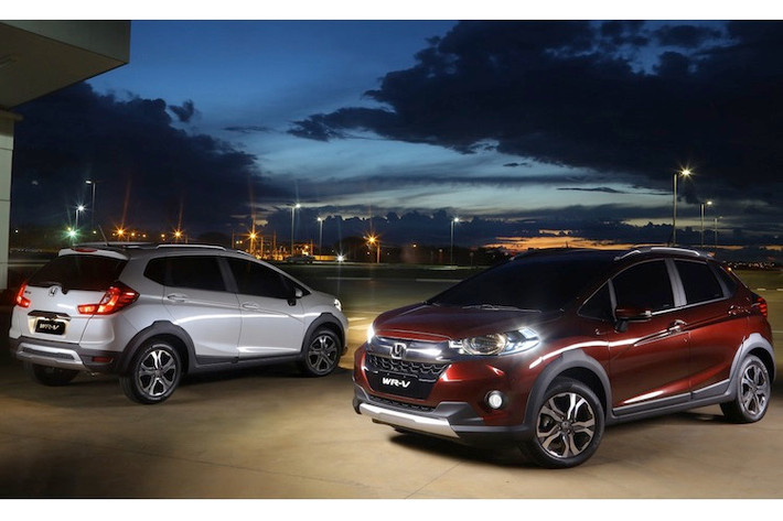 Honda sẽ chính thức bán ra WR-V tại thị trường đầu tiên trên Thế giới là Brazil kể từ tháng 3/2017. Mặc dù vậy, hiện chiếc xe đã có mặt tại một số đại lý ở Brazil với mức giá được dự đoán từ 75-85.000 Real (tương đương 545 - 618 triệu đồng).