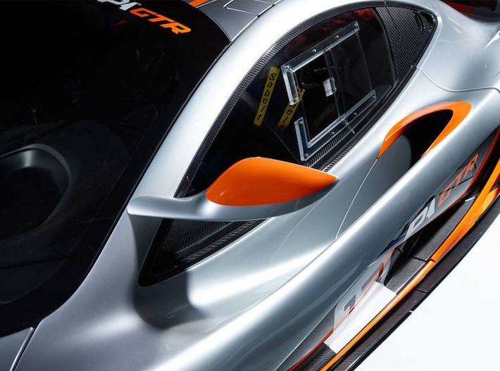 McLaren P1 GTR là phiên bản thể thao của dòng siêu xe vốn đã đẳng cấp McLaren P1, với những cải tiến mạnh mẽ về hiệu năng nhưng đổi lại chỉ được sử dụng trong trường đua.
