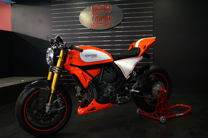 Tham gia vào cuộc thi Custom Rumble với tư cách là đại diện duy nhất tới từ Australia, Canberra Motorcycle Center đã dự đoán rằng sẽ có rất nhiều bản độ Ducati Scrambler theo các phong cách phổ biến như cafe racer, tracker hay scrambler.