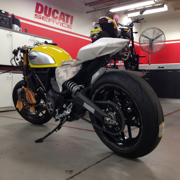 Bản độ của Canberra Motorcycle Center nhanh chóng được đặt tên là Scramblegale - ghép từ "Scrambler" và "Panigale". Phần đuôi của Panigale đã được họ "chế" lại để lắp lên Scrambler, cùng với các tấm ốp thân xe "hàng thửa" từ nhựa tổng hợp.