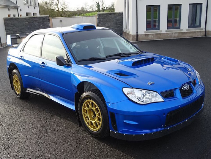 Sau khi thi đấu tại giải WRC với đầy những hư hỏng, chiếc Impreza WRC đua này đã được phục chế lại như mới và chỉ chạy được 350 km sau khi hoàn thành.