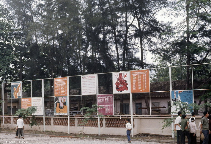 Khu trưng bày số liệu về các chiến dịch năm 1972.