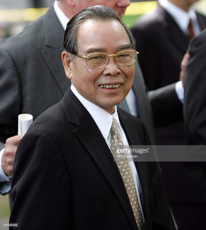 Một bức chân dung nguyên Thủ tướng Phan Văn Khải trong chuyến thăm Đại học Havard do phóng viên Rick Friedman thực hiện.