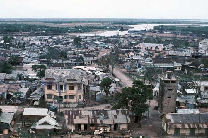 Toàn cảnh thị xã Đông Hà, Quảng Trị nhìn từ trên cao.