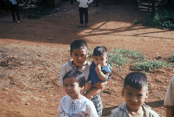Trẻ em Buôn Ma Thuột. Ảnh: Reppel Collection