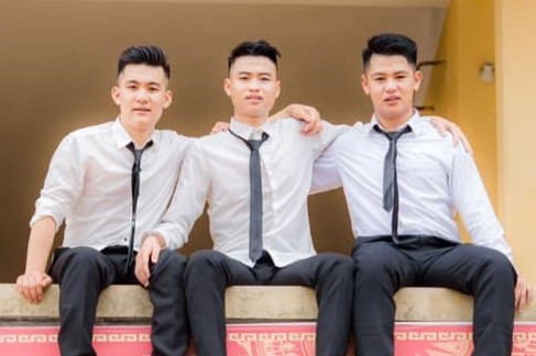 "Cảm xúc khi trở thành thủ khoa khối A của cả nước em cảm thấy rất vui, và vui hơn nữa khi biết mình là thủ khoa khối A của cả nước" - Đức Anh cho biết.