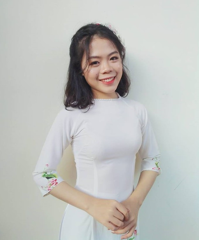 Thủ khoa khối C: Nữ sinh Hoàng Thị Thái Bảo (THPT chuyên Phan Bội Châu, Nghệ An) đạt được tổng điểm 28, 75 khối C với Ngữ văn 9,25; Lịch sử 9,75 và Địa lý 9,75. Với kết quả này, em trở thành thủ khoa khối C của cả nước.