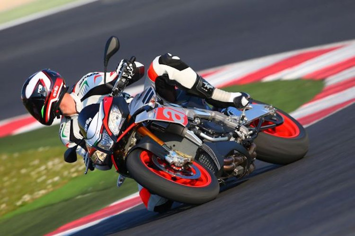 Aprilia RS4 đã giành chức vô địch World Superbike vào năm 2010 với tay đua Max Biaggi, dù đây mới chỉ là mùa giải thứ 2 nó tham gia. Trên đường phố, Aprilia khiến các nhà sản xuất khác "đau đầu" vì gần như đã đem một chiếc xe đua Moto GP ra ngoài đường công cộng. Tuy nhiên quan trọng hơn, nó là động lực giúp hãng đi đúng hướng sau nhiều năm gặp khó khăn.