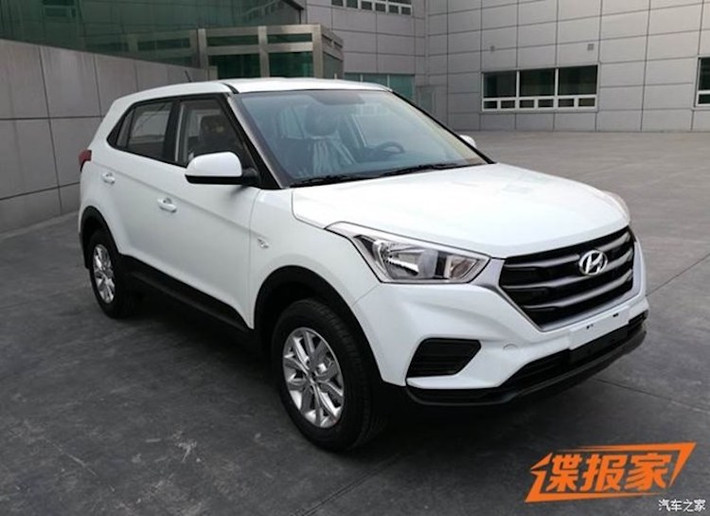 Ở bên dưới nắp ca-pô, Creta vẫn được trang bị động cơ 1.6l 4 xi-lanh thẳng hàng nạp khí tự nhiên với công suất 128 mã lực/162 Nm. Tuy nhiên, phiên bản ix25 bán tại Trung Quốc đã mất đi lựa chọn động cơ xăng 2.0l, thay vào đó là động cơ 1.4l tăng áp chạy xăng mới với công suất tối đa 130 mã lực và mô-men xoắn cực đại 211 Nm.