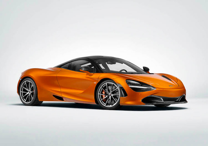 Sau khi nổi tiếng với "vua tốc độ McLaren F1, hãng siêu xe Anh Quốc đã trở lại với chiếc MP4-12C vào năm 2011. Sau đó, MP4-12C tiếp tục được nâng cấp thành 650S, mở ra dòng sản phẩm tầm trung Super Series. Tại triển lãm Geneva 2017, siêu xe McLaren 720S đã chính thức được ra mắt, thay thế cho 650S và đã được McLaren thiết kế lại triệt để.