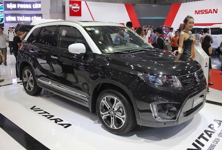 Có doanh số chỉ 6 chiếc trong tháng 2, Suzuki Vitara không phải là một mẫu xe tồi. Tuy nhiên cũng giống như Swift, chiếc xe đang phải cạnh tranh trong một phân khúc có nhiều đối thủ hấp dẫn không kém, trong đó có Ford EcoSport đã "làm vua" nhiều năm nay.