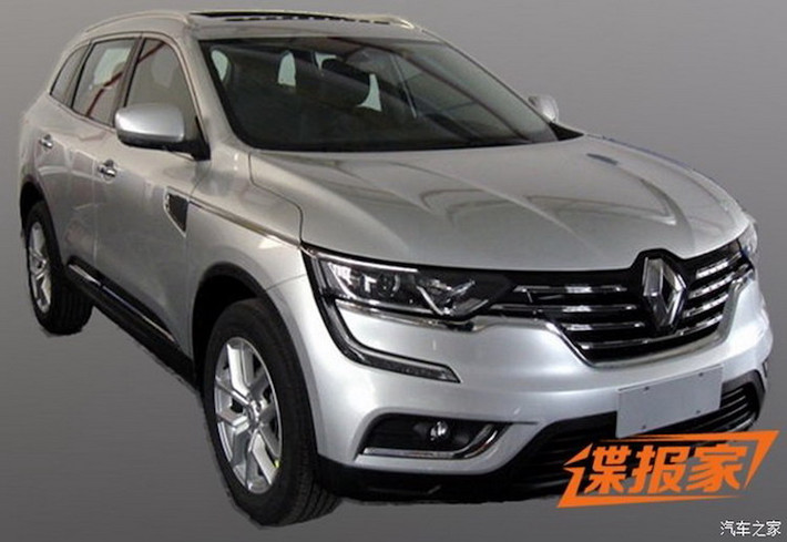 Dù dựa trên nền tảng của chiếc X-Trail từ Nissan nhưng Koleos sở hữu chiều dài cùng chiều rộng lớn hơn, đạt 4672 và 1843 mm. Thiết kế của chiếc xe cũng đầy hấp dẫn, theo phong cách của những dòng Renault mới nhất như Talisman.