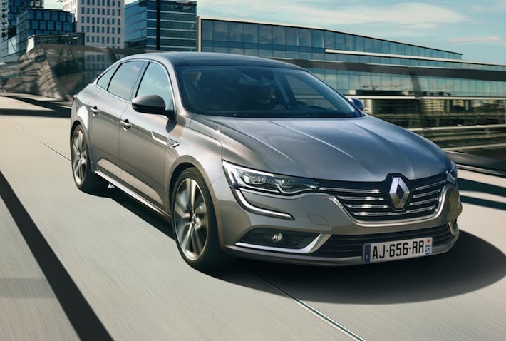 Renault Talisman được trang bị tổng cộng 2 phiên bản động cơ xăng là Energy TCe200, Energy TCe 150 và 3 bản động cơ diesel gồm Energy dCI 110, 130 và 160. Tất cả các động cơ này đều dùng công nghệ tăng áp, hệ thống Start/stop và hệ thống tái tạo năng lượng phanh.