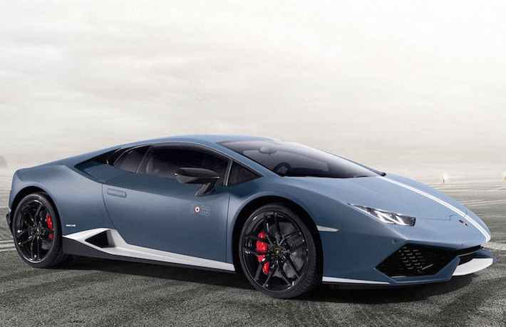 Lamborghini Huracan Avio là phiên bản đặc biệt mới nhất, lấy cảm hứng từ những chiếc máy bay chiến đấu của không lực Ý và sẽ chỉ được sản xuất giới hạn 250 chiếc trên toàn Thế giới. Phiên bản này mới vừa chỉ được Lamborghini ra mắt tại triển lãm Geneva vừa qua.