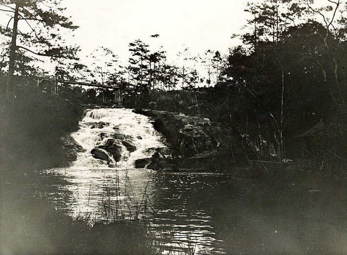 Thác Cam Ly ở Đà Lạt.