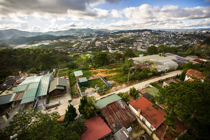 Khu vực ngoại ô Đà Lạt nhìn từ trên cao. Ảnh: Vince Horiuchi - 500px.com.