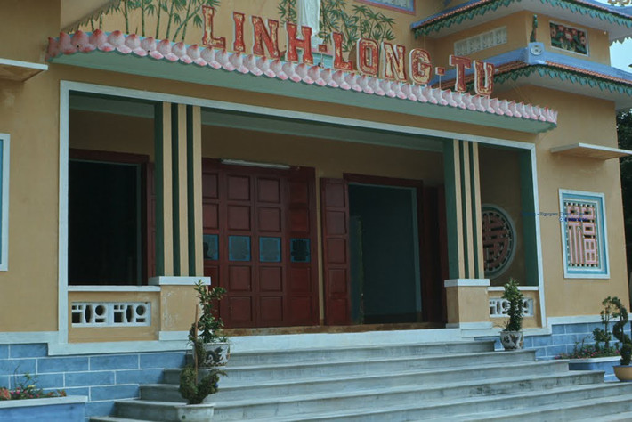 Cận cảnh ngôi chùa.