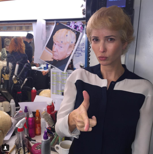Luôn xuất hiện với một mái tóc mượt mà nhưng Ivanka Trump gây ngạc nhiên cho nhiều người khi cô cho biết không bao giờ sử dụng máy sấy tóc.