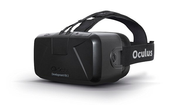 Về thiết bị thực tế ảo, bác sĩ Werner và các cộng sự sử dụng tai nghe Oculus Rift 2 tối tân nhất để đặt tạo ra một không gian ảo, cộng với âm thanh phát ra từ máy siêu âm, người dùng chỉ cần nghiêng đầu là có thể nghe thấy cử động của thai nhi.