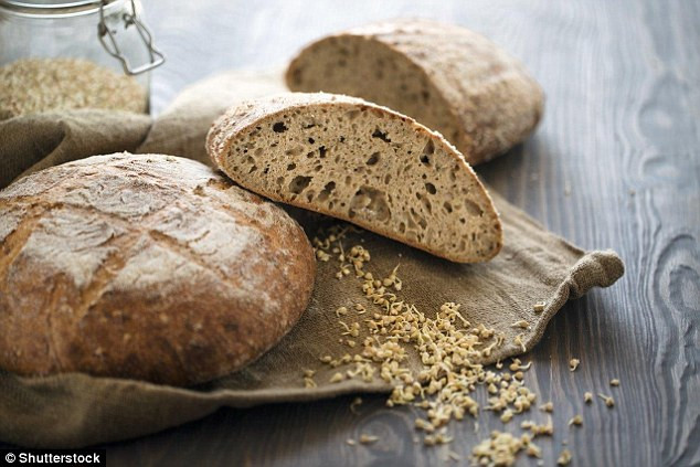 Cơ thể chúng ta ai cũng cần carbohydrate – thực tế những người về già vẫn có trí nhớ tốt lại ăn rất nhiều carbohydrate – và trái ngược với suy nghĩ của nhiều người, khả năng tiêu hóa tinh bột và đường của con người ngày càng tiến hóa. Chẳng hạn như lượng enzyme tiêu hóa cơ thể sản xuất ra giờ đây nhiều hơn gấp 5 lần so với thời kỳ bình minh của loài người. Chúng ta chỉ đang gặp rắc rối vì ăn sai carb và ăn quá nhiều.
