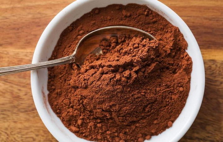 Khoa học đã chứng minh bột cacao có thể làm giảm sự sản sinh các phân tử gây viêm sưng, giảm nguy cơ đau tim và đột quỵ.