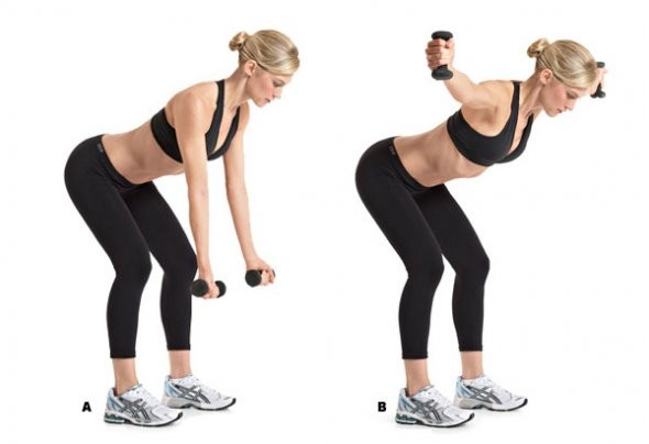 Đẩy tạ 2 tay: Lấy 2 quả tạ, mỗi quả nặng từ 1-1,5kg, hai chân dang rộng bằng hông. Chùng hai đầu gối xuống đồng thời đẩy hông về sau cho đến khi thân trên song song với mặt sàn. Mỗi tay cầm một quả tạ, để thẳng tay rồi nâng tạ về phía sau cho đến khi bằng vai. Lưu ý phải dùng cả cơ bụng và cơ hông.