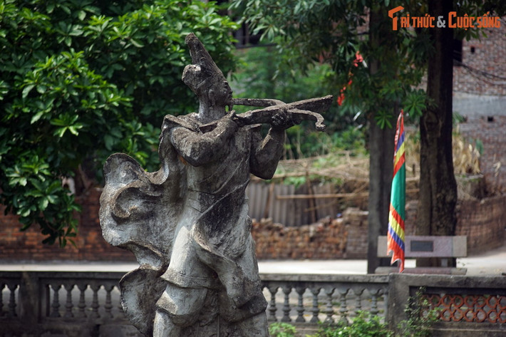 Sức mạnh vô song của nỏ thần An Dương Vương là một huyền thoại mà mọi người Việt biết đến. Nhưng không giống nhiều huyền thoại khác do con người thêu dệt, huyền thoại về nỏ thần của người Việt là huyền thoại “có thật”, được xác nhận bằng những chứng cứ khảo cổ học không thể bác bỏ.