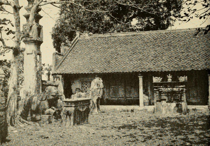 Chùa Mật Sơn, nay thuộc phường Đông Vệ, thành phố Thanh Hóa. Ảnh: The People of French Indochina.