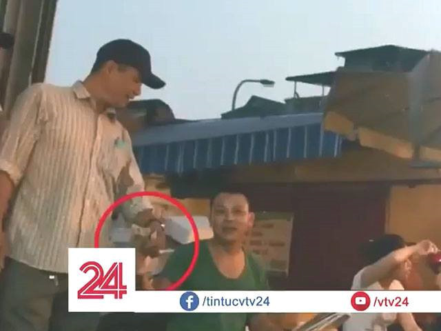 Trước đó, tối 20/9, phóng sự về nạn bảo kê chợ Long biên được phát sóng trên kênh VTV. Để có thể tồn tại buôn bán, các tiểu thương tại chợ Long Biên sẽ phải đóng tiền bảo kê - mà Hưng "kính" là đối tượng cầm đầu.