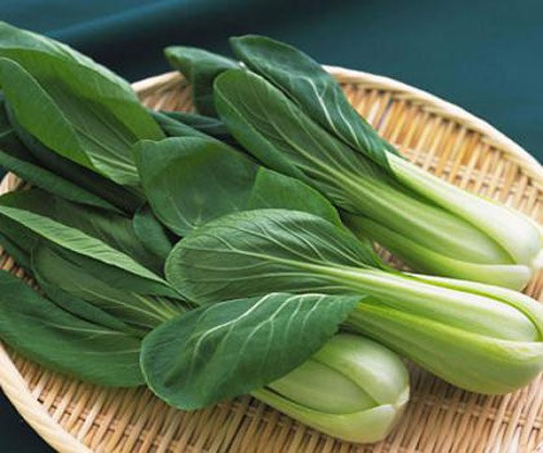 Cải chip chứa nhiều nhất là sắt cùng các loại khoáng chất khác như canxi, magie, kali, mangan,.... cũng giàu chất xơ, vitamin và nhiều dưỡng chất cần thiết khác. Ăn cải chip thường xuyên sẽ giúp bé cao lớn hơn mỗi ngày.