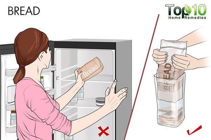 Bánh mì: Bánh mì là một món ăn sáng quen thuộc của nhiều gia đình. Nhiều người thường để nó trong tủ lạnh, điều này hoàn toàn sai lầm. Bột mì để làm bánh mì chứa tinh bột và khi tinh bột tiếp xúc với độ ẩm, nó bị phá vỡ và làm cho bánh mì khô nhanh chóng. Luôn luôn giữ bánh mì ở nơi mát mẻ, khô ráo, tránh ánh nắng trực tiếp.
