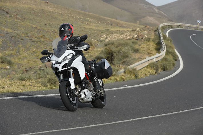 So với những chiếc Ducati trong quá khứ cho tới giữa thập niên 2000 trở về trước, chất lượng và độ tin cậy của những chiếc Ducati hiện đại đã được cải thiện rất nhiều. Tuy nhiên hãng vẫn phải tổ chức triệu hồi tới 32 lần trong thập niên vừa qua vì nhiều lỗi khác nhau trên các dòng xe.