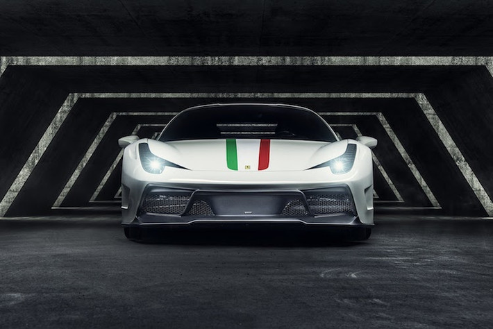 Với gói bodykit này, Vorsteiner đã thay thế toàn bộ cản trước của 458 Italia bằng thiết kế mới của hãng với các khe hút gió lớn và góc cạnh hơn. Kiểu dáng của cản trước 458-VX có phần khá giống với phong cách của những siêu xe từ đối thủ Lamborghini.