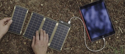 Theo YOLK, Solar Paper không chỉ dùng để sạc pin cho smartphone mà còn tương thích tốt với máy ảnh số, máy chơi game, máy tính bảng hoặc thậm chí là cả đèn pin, pin sạc trang bị pin sạc. Tuy nhiên, theo nhà sản xuất, với những thiết bị cần nguồn điện có dòng cao như tablet, người dùng tốt nhất nên gắn thêm cho Solar Paper một tấm pin mặt trời mua riêng.