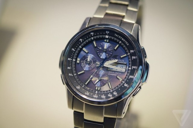 Hiện nay, Casio vẫn tập trung nhiều hơn vào đồng hồ truyền thống, chiếc Casio Titan Oceanus là một ví dụ điển hình. Hiện tại phiên bản này đã ngưng sản xuất nhưng giá thành mỗi chiếc Oceanus vẫn lên tới gần 2000 USD.