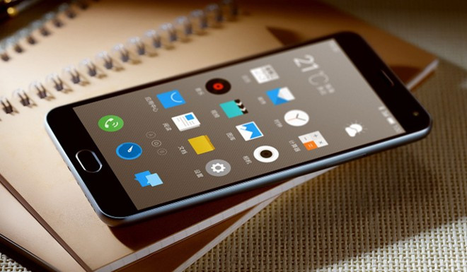 Meizu M2 Note (4,5 triệu đồng): Những chiếc smartphone nội địa Trung Quốc giá mềm đang tấn công mạnh mẽ thị trường Việt Nam. Một trong số đó là Meizu M2 Note - phablet giá rẻ đang làm mưa làm gió tại Trung Quốc. Với số tiền 4,5 triệu đồng, người dùng có cơ hội sở hữu chiếc smartphone với màn hình 5,5 inch Full HD của Sharp, chip 8 nhân MediaTek, camera 13/5 megapixel, RAM 2 GB và pin 3.200 mAh. Hệ điều hành Flyme OS (tùy biến từ Android 5) cũng có nhiều nét độc đáo. Tại Trung Quốc, người ta gọi M2 Note là iPhone 5C của Meizu.