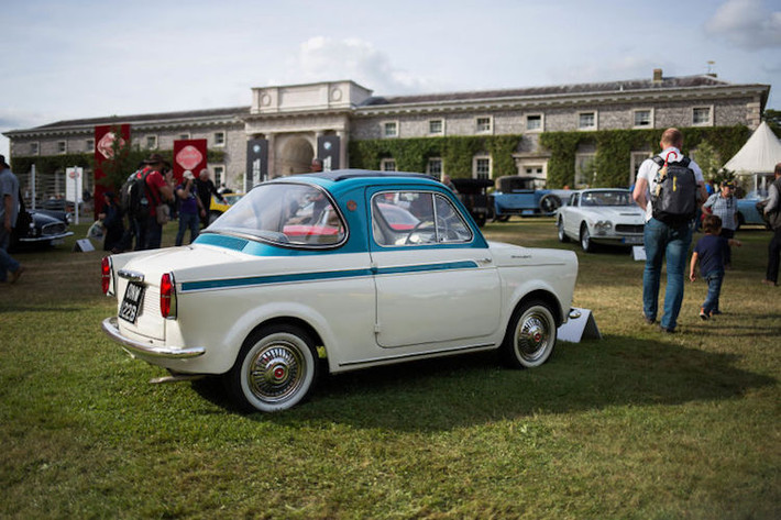 Diễn ra từ ngày 29/6 tới 2/7/2017, lễ hội Goodwood 2017 đã được tổ chức tại khuôn viên biệt thự Goodwood House của Công tước vùng Richmond. Lễ hội tốc độ Goodwood 2017 đã thu hút hàng ngàn chiếc siêu xe, xe hiếm và xe cổ đắt giá, ước tính có tổng giá trị có thể tới gần tỷ USD hay hàng ngàn tỷ đồng.
