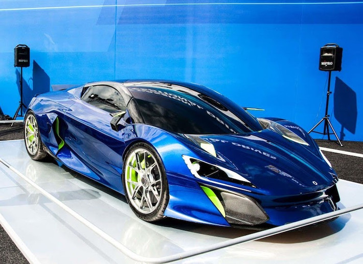 Mẫu thử siêu xe Boreas Project thuộc sở hữu của DSD Design & Motorsport, một công ty có trụ sở ở Tây Ban Nha vừa xuất hiện ở trường đua Le Mans. Tên gọi của siêu xe này lấy theo tên vị thần Gió Bắc Boreas trong thần thoại Hy Lạp.