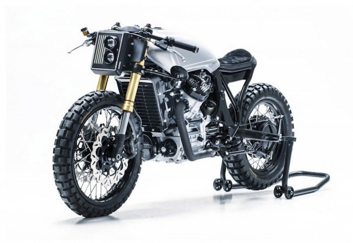 Hãng độ Motoism của Đức đã sửa lại chiếc Honda Silver Wing GL500 1981-82 thành một chiếc bobber/scrambler.