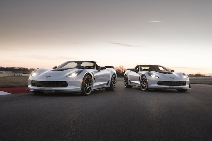 Bước sang năm thứ 65 trên dây chuyền sản xuất, dòng siêu xe thể thao Chevrolet Corvette tiếp tục được nâng cấp lên phiên bản 2018. Giống như các phiên bản cũ, Chevrolet Corvette 2018 thuộc thế hệ C7 Stingray vẫn tiếp tục có hiệu năng rất tốt so với mức giá, trong khi không ngừng được nâng cấp thêm trang bị.