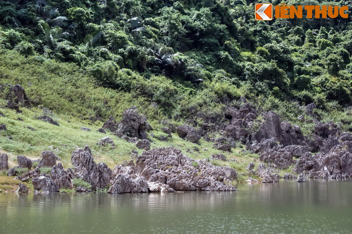 Nhưng một chuyến đi nhiều ngày mới giúp du khách khám phá trọn vẹn vẻ đẹp của thắng cảnh này...