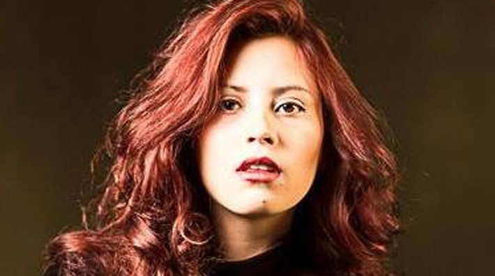 Melanie Montenegro là mẹ của một bé gái 3 tuổi và là một người được khá nhiều người biết đến trên kênh Youtube nhờ hay đăng tải các clip. Cô cũng đang theo học ngành báo chí và nghệ thuật đồng thời có một công ty tổ chức sự kiện riêng.