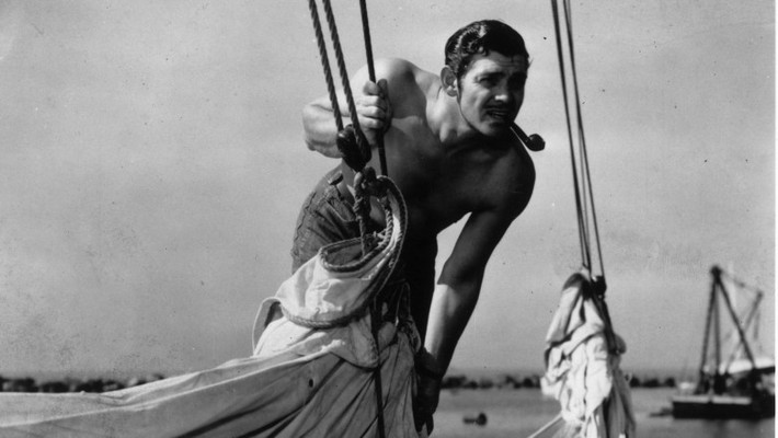 Đến những năm 1920 khi những bộ phim Hollywood bắt đầu phổ biến, người ta thích những diễn viên nam có thân hình vừa vặn, biết cưỡi ngựa, đấu kiếm. Vì vậy đàn ông phải giữ dáng mới làm được những điều này.