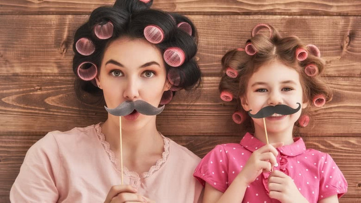 Mặc dù nghĩ rằng con cái làm bạn giảm đi mấy năm tuổi thọ nhưng thực tế là chúng đang cộng thêm. Khi có con bạn buộc phải quảng giao với xã hội hơn và đây chính là lý do bạn có thể nâng cao tuổi thọ.