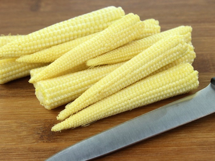 3. Bắp non Bắp non có chỉ số glycemic thấp so với ngô thông thường. Do đó, bắp non rất có lợi đối với những bệnh nhân tiểu đường.