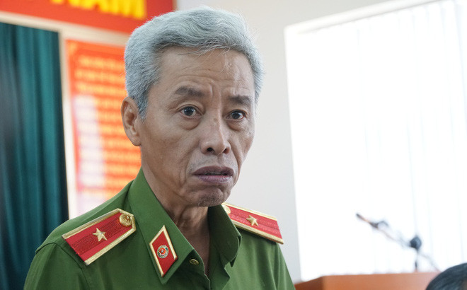 "Án tham nhũng phát hiện qua trinh sát ít vì chúng tôi phải chấp hành Chỉ thị 15. Hầu hết đối tượng gây ra hành vi tham nhũng từ Đảng viên mà công an thì không được tổ chức trinh sát Đảng viên" - Tướng Phan Anh Minh phát biểu trong Hội nghị tổng kết phòng chống tham nhũng, lãng phí năm 2015.