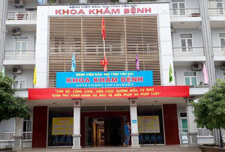 2. Đánh bác sĩ vì bị ngăn quay phim, chụp ảnh vợ đẻ: Ngày 24/8/2018, TAND thành phố Yên Bái mở phiên sơ thẩm xét xử Lê Hồng Nam (SN 1985, trú TP Yên Bái) về tội Cố ý gây thương tích theo điều 134 Bộ luật hình sự 2015.