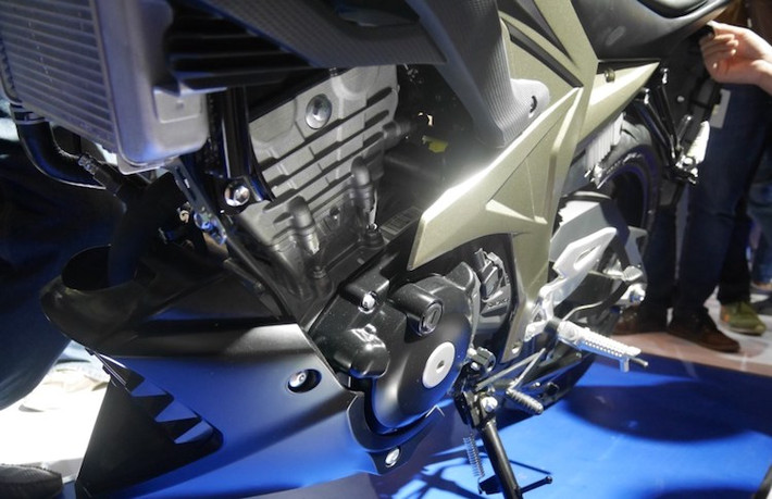 Tuy nhiên, do có dung tích máy ngang với Satria FU140 Fi (Raider 150 Fi) trước đó nên nhiều khả năng công suất của động cơ này trên GSX-S150 cũng sẽ đạt tối đa 18 mã lực.